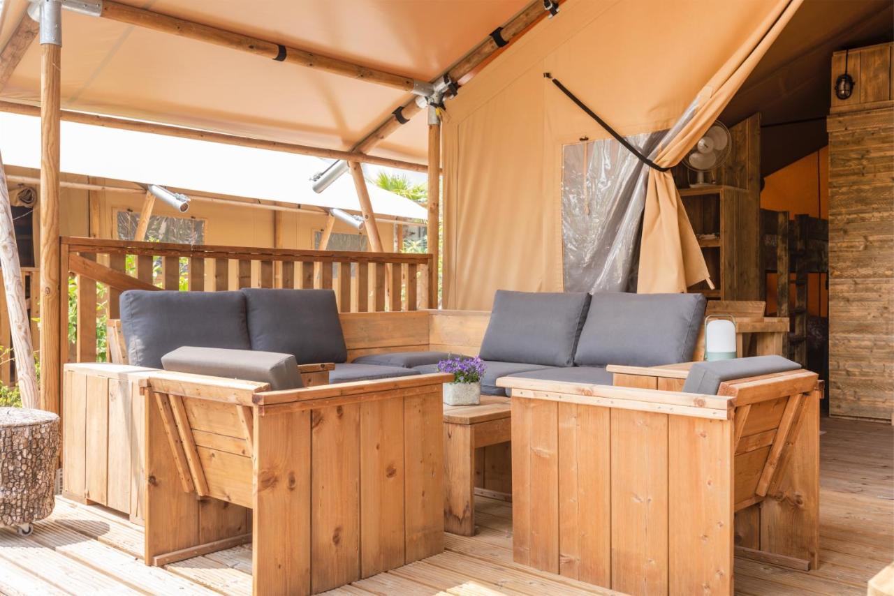Al Lago Camping & Rooms ริวาเดลการ์ดา ภายนอก รูปภาพ